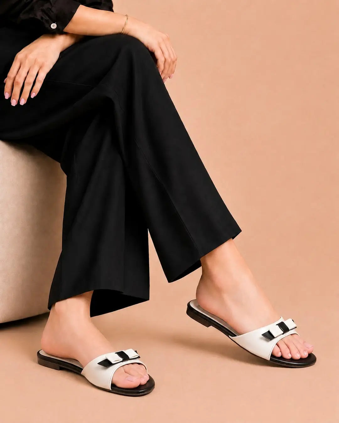 Women's Patent Flat Slippers - VELOURA